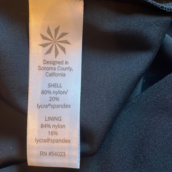 Athleta Blousy Tankini🖤 - Picture 11 of 12